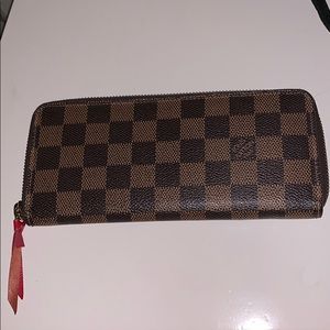LOUIS VUITTON CLEMENCE WALLET w/ FUSCHIA DETAILING